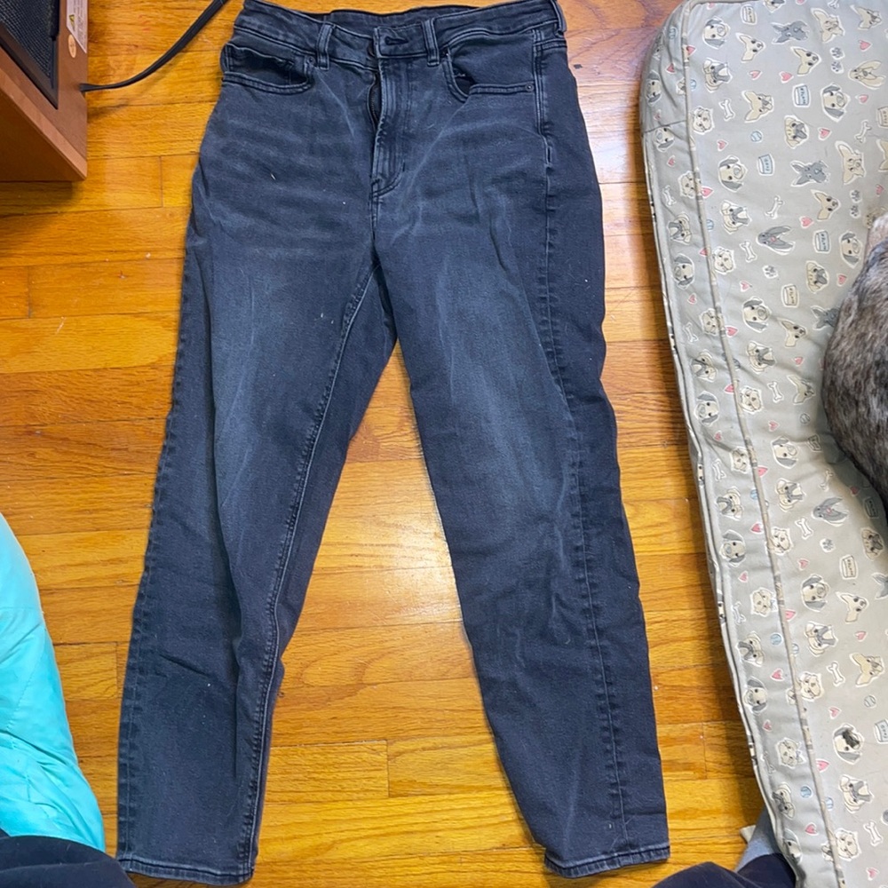 Black washed American eagle mom jeans